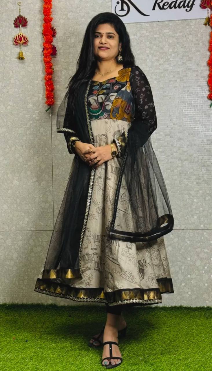 PC-489 BY SUSWANI FANCY DESIGNER COTTON KALAMKARI PRINT GOWN WITH DUPATTA